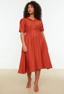 Trendyol Vrouwen Standaard Mouw Kraag A-lijn Plus Size Jurk -Trendyo Trendy Winkel 822x1200 36