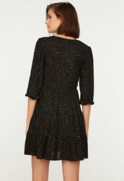 Trendyol Vrouwen Standaard Mouw Cache-coeur Schaatser Jurk 22 Trendyol Vrouwen Standaard Mouw Cache-coeur Schaatser Jurk -Trendyo Trendy Winkel 823x1200 10