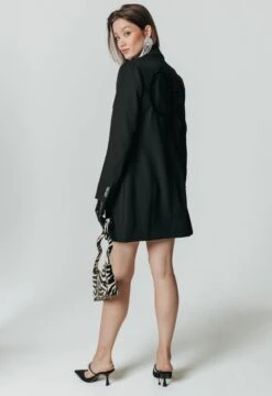 Colourful Rebel Duke Jurk Zwart Dames - Basic Fit - Polyester - M -Trendyo Trendy Winkel 823x1200 5