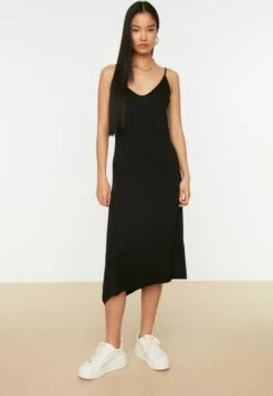 Trendyol Vrouwen Standaard Mouw V-hals Asymmetrisch Jurk