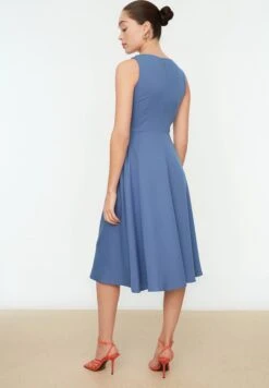 Trendyol Vrouwen Standaard Mouw Ronde Hals A-lijn Jurk -Trendyo Trendy Winkel 833x1200 12