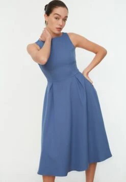 Trendyol Vrouwen Standaard Mouw Ronde Hals A-lijn Jurk -Trendyo Trendy Winkel 833x1200 13