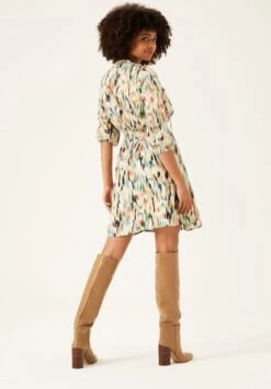 GARCIA Dames Jurk Wit - Maat M 9 GARCIA Dames Jurk Wit - Maat M -Trendyo Trendy Winkel 834x1200