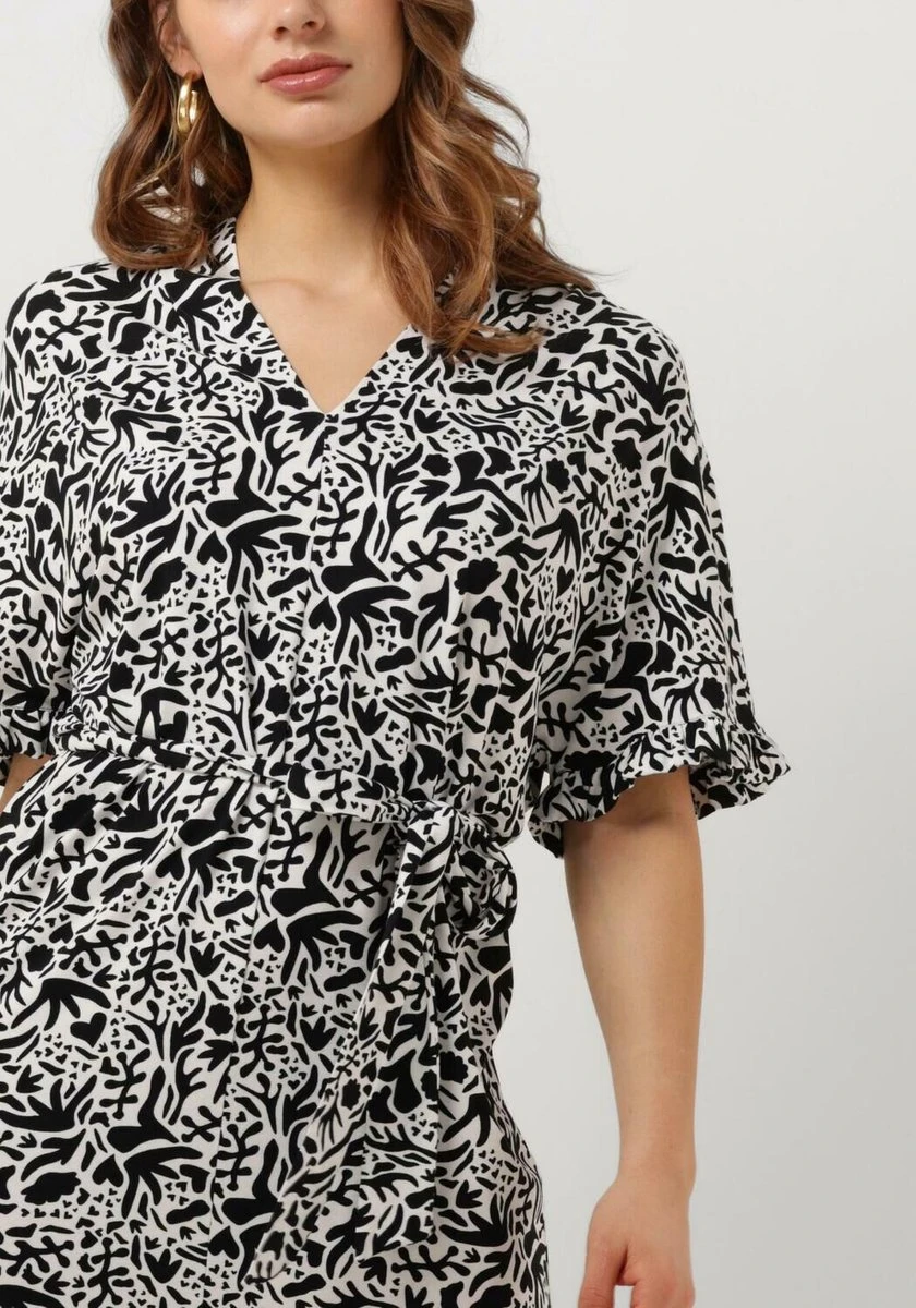 Juffrouw Jansen Bern Jurken Dames - Rok - Jurk - Zwart - Maat XL 8 Juffrouw Jansen Bern Jurken Dames - Rok - Jurk - Zwart - Maat XL - Afbeelding 6