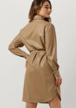 Guess Eudokia Dress Jurken Dames - Kleedje - Rok - Jurk - Taupe - Maat L -Trendyo Trendy Winkel 840x1200 43