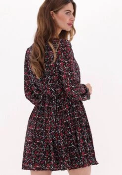 Colourful Rebel Olsa Flower Jurk Rood Dames - A-lijn - Viscose - M -Trendyo Trendy Winkel 840x1200 44