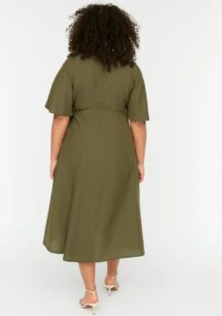 Trendyol Vrouwen Standaard Mouw V-hals Omslag Grote Maten Jurk -Trendyo Trendy Winkel 841x1200 27