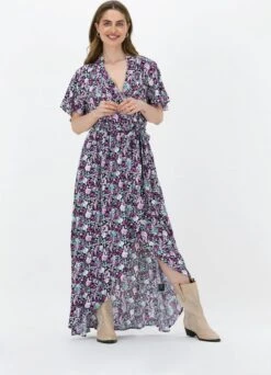 Colourful Rebel Very Scatterood Flower Jurk Rood Dames - Wijduitlopende Fit - Viscose - XS -Trendyo Trendy Winkel 866x1200 2
