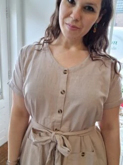 Zhenzi Savanna Jurk Beige S 42/44 -Trendyo Trendy Winkel 899x1200 72